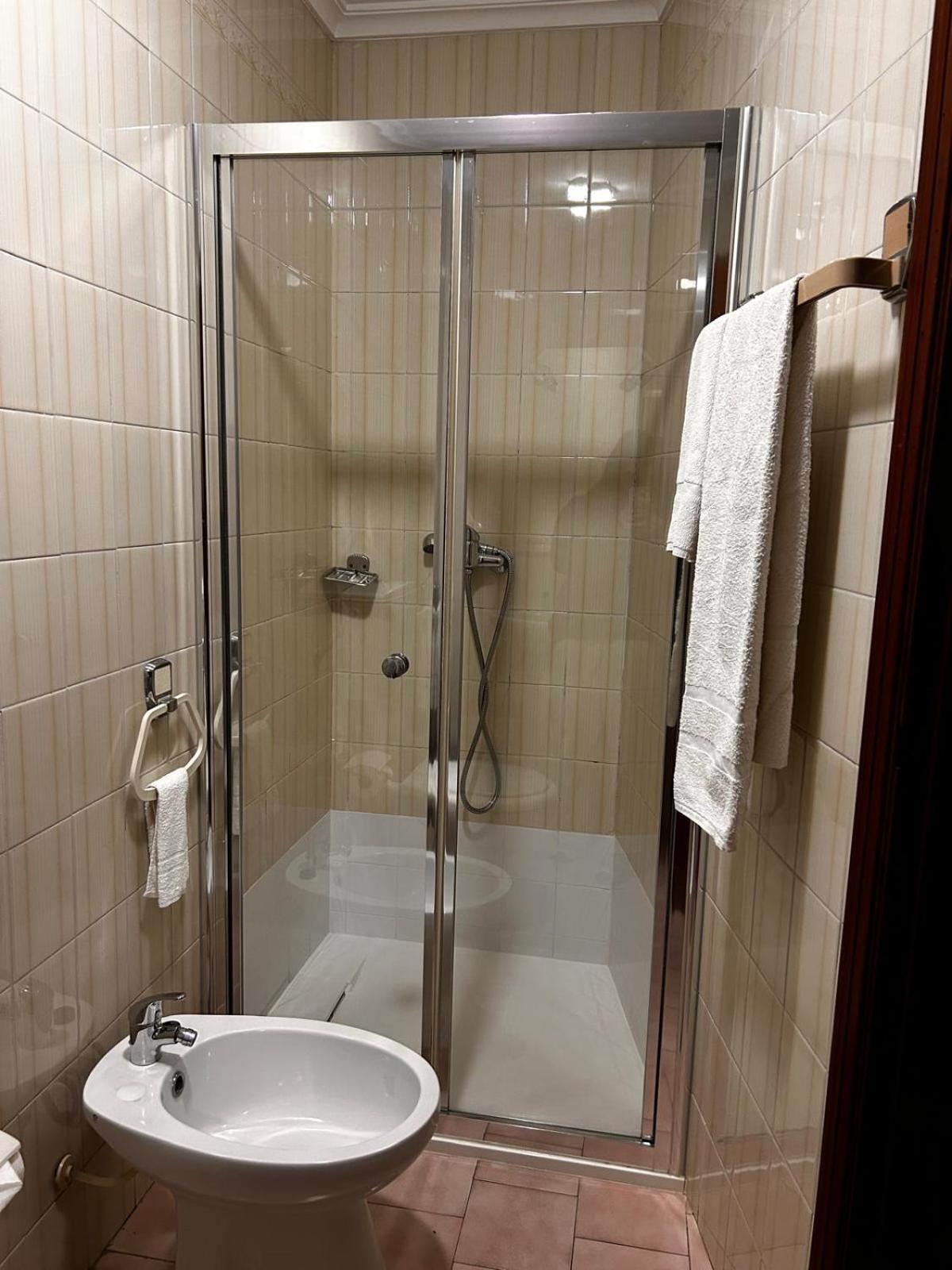 Bed and Breakfast Residencial Real - Antiga Rosas Віла-Реал Екстер'єр фото